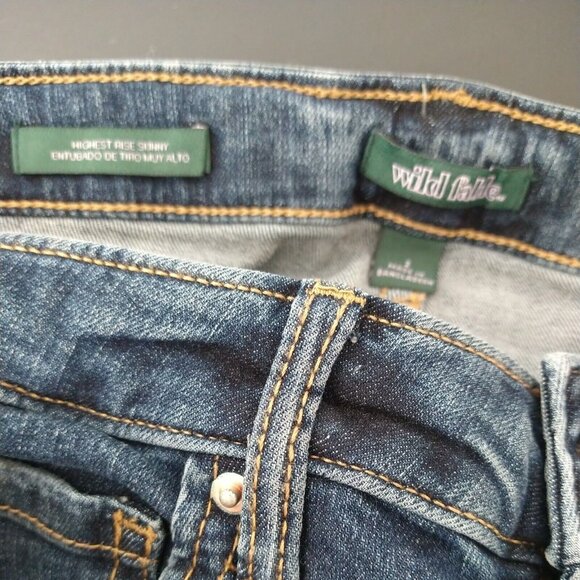 Wild Fable Highest Rise Skinny Ripped Jeans Women Size 2  26 Dark Wash Distress - Picture 7 of 10